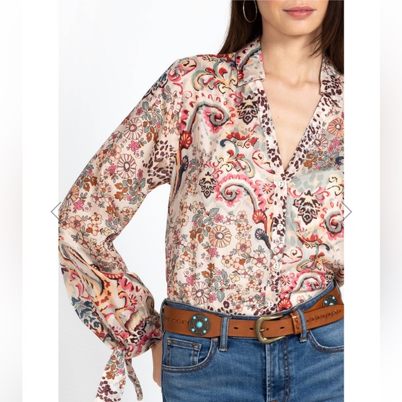 Johnny Was Silk Paisley Button Down Blouse XXS NWOT - Picture 5 of 7